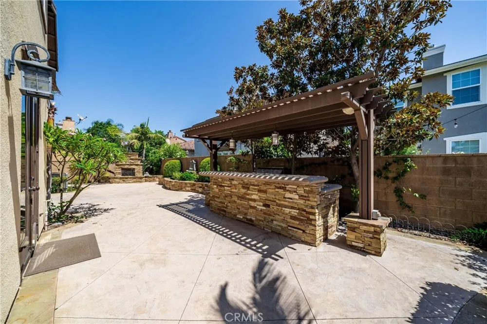 15240 Severyns Road Tustin, CA 92782