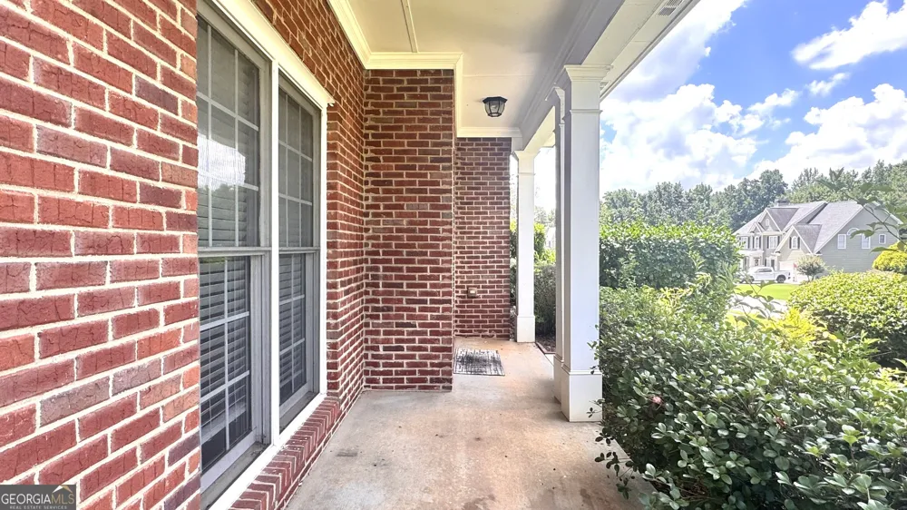 3953 Lost Oak DR Buford, GA 30519