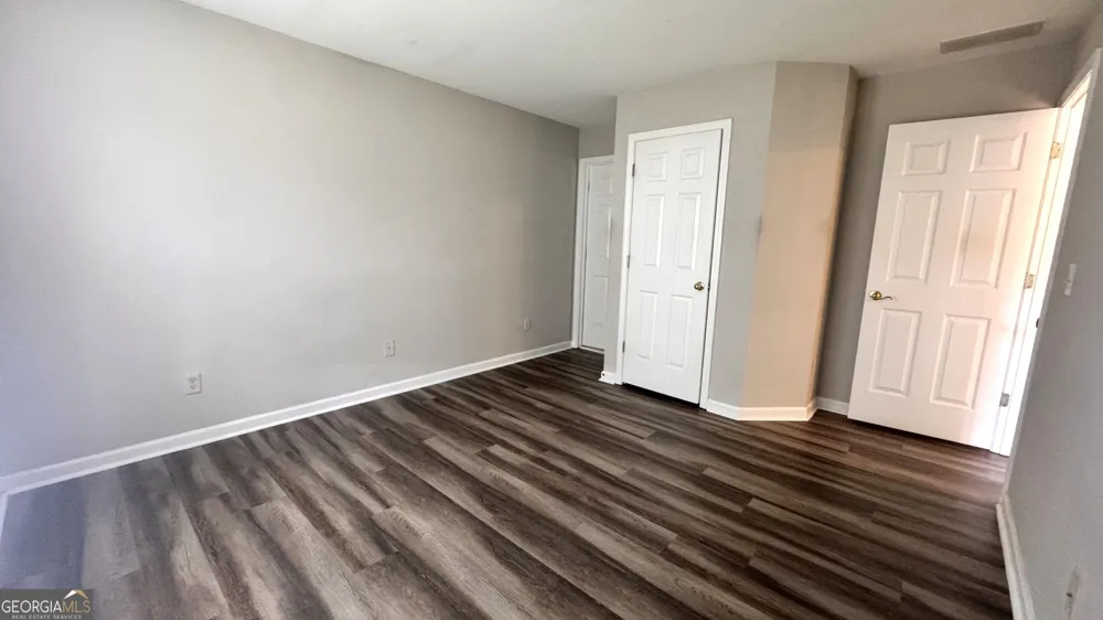 3953 Lost Oak DR Buford, GA 30519