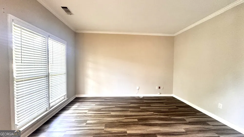 3953 Lost Oak DR Buford, GA 30519