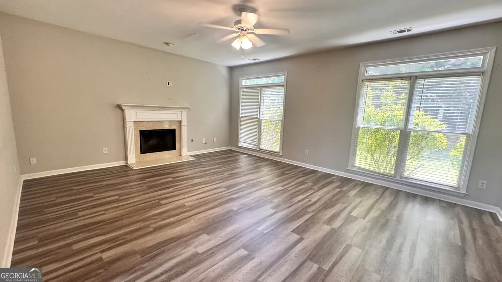3953 Lost Oak DR Buford, GA 30519