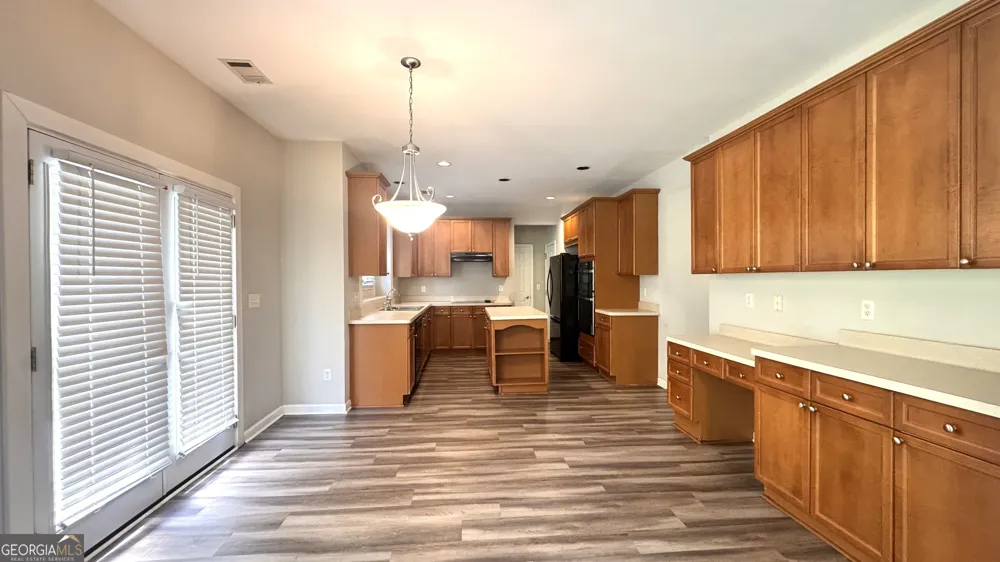 3953 Lost Oak DR Buford, GA 30519