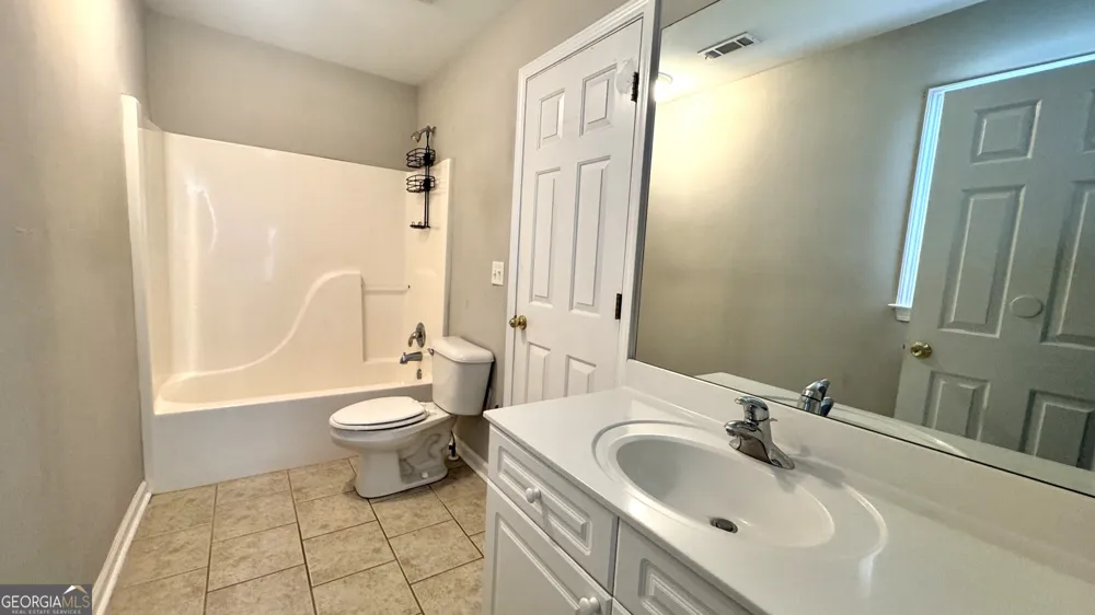 3953 Lost Oak DR Buford, GA 30519