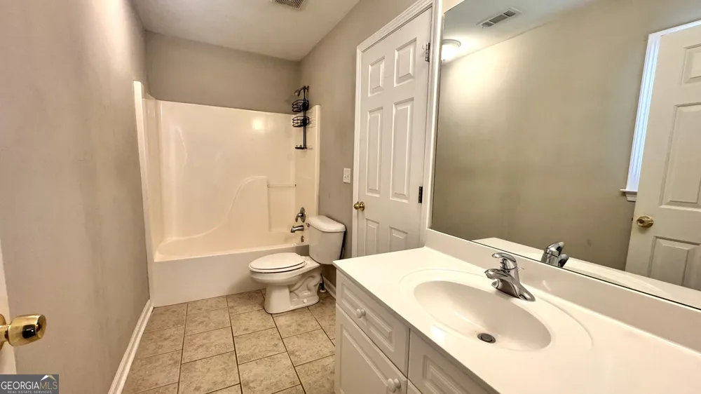 3953 Lost Oak DR Buford, GA 30519