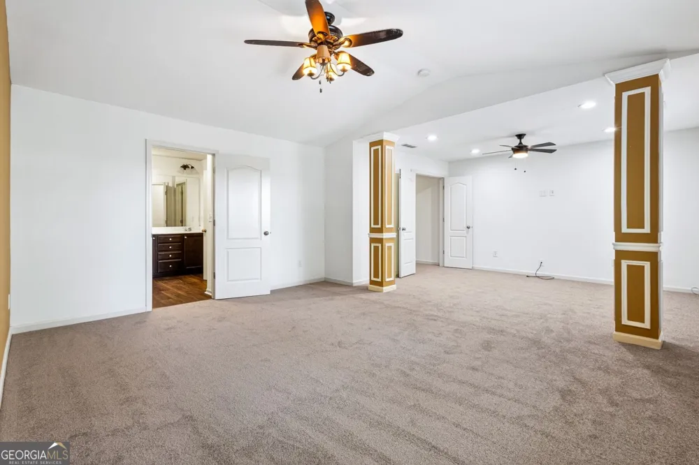 2121 Spicy Pine LN Lawrenceville, GA 30044