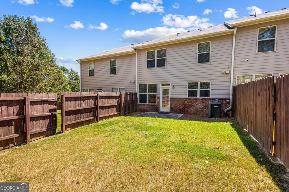2121 Spicy Pine LN Lawrenceville, GA 30044