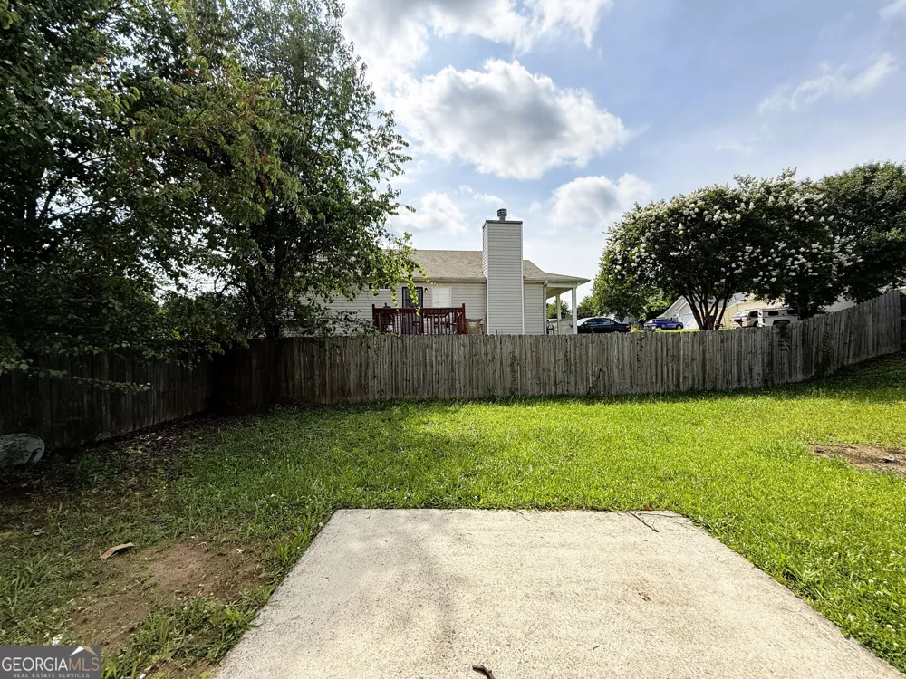 5684 Eagles Feather LN Riverdale, GA 30274