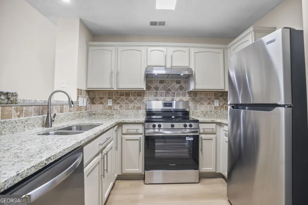 184 Darby's Crossing CT Hiram, GA 30141