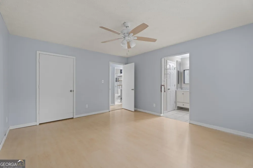 120 Selena CT Fayetteville, GA 30215