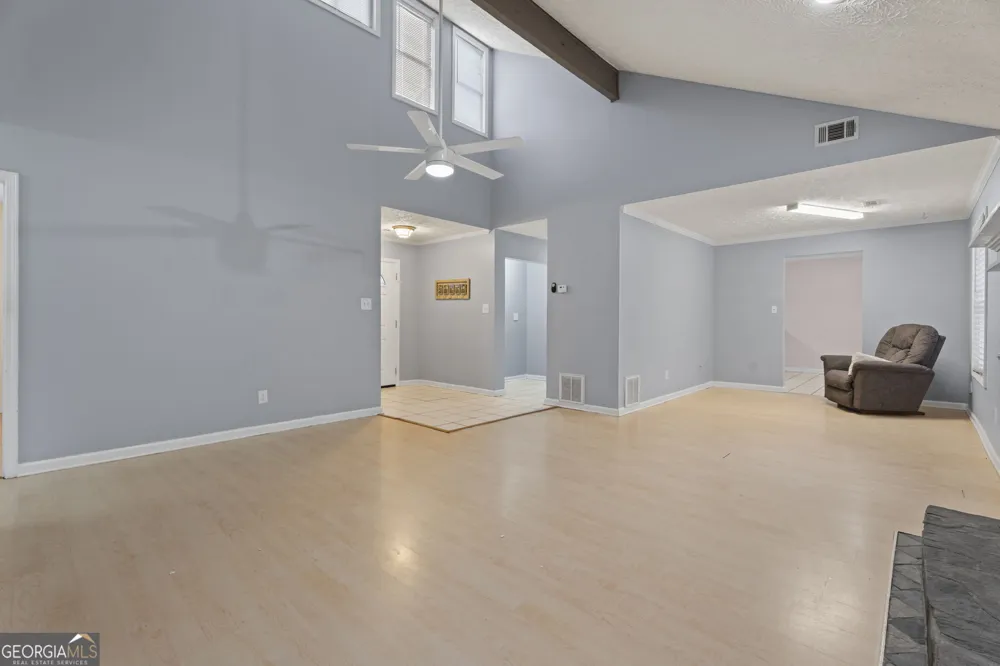 120 Selena CT Fayetteville, GA 30215