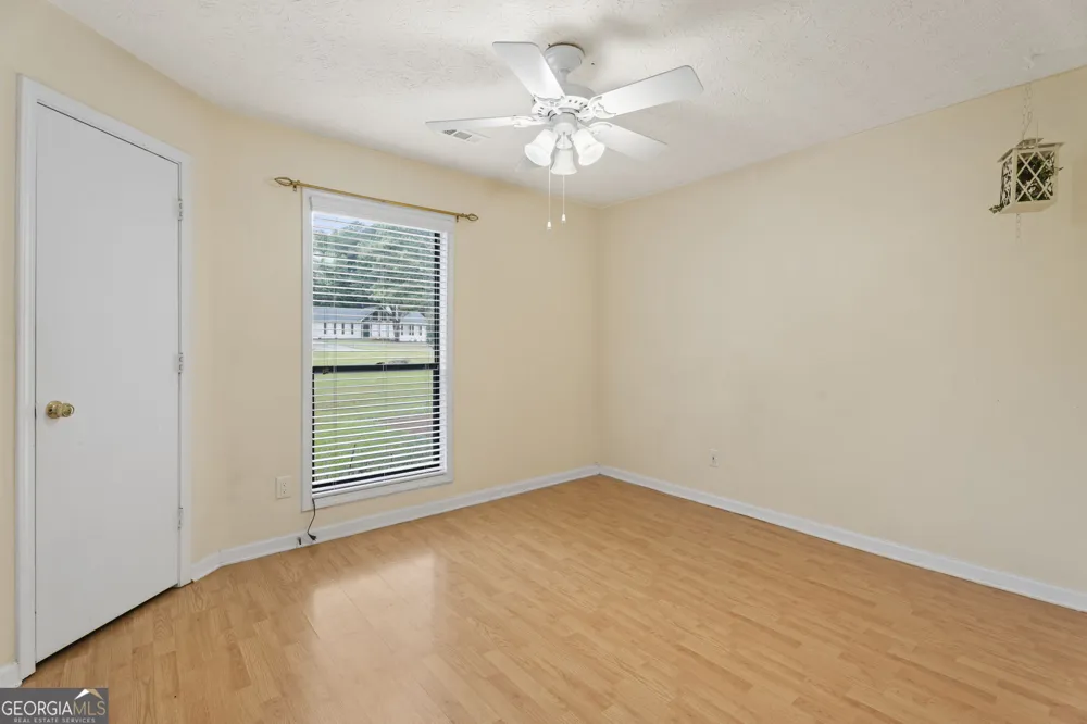 120 Selena CT Fayetteville, GA 30215