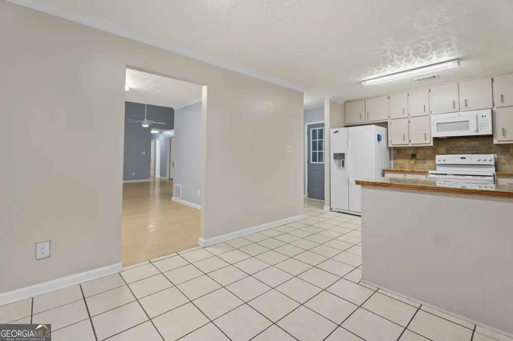 120 Selena CT Fayetteville, GA 30215
