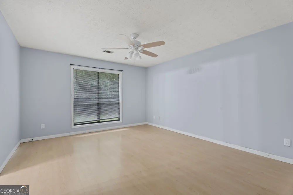 120 Selena CT Fayetteville, GA 30215
