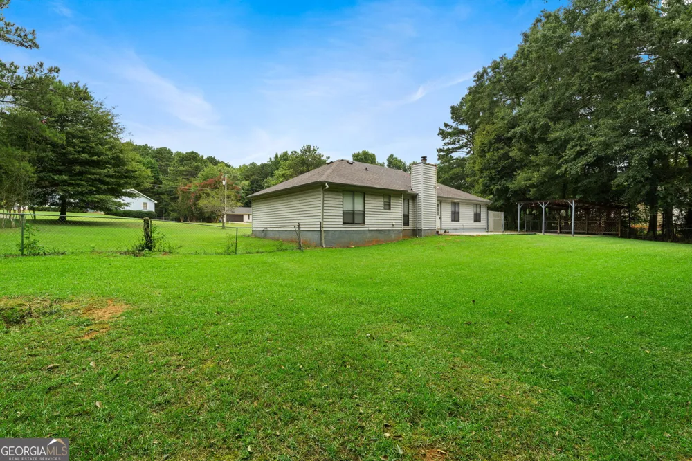 120 Selena CT Fayetteville, GA 30215