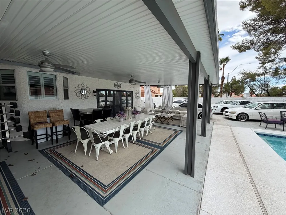 8765 Beluga Way Las Vegas, NV 89117