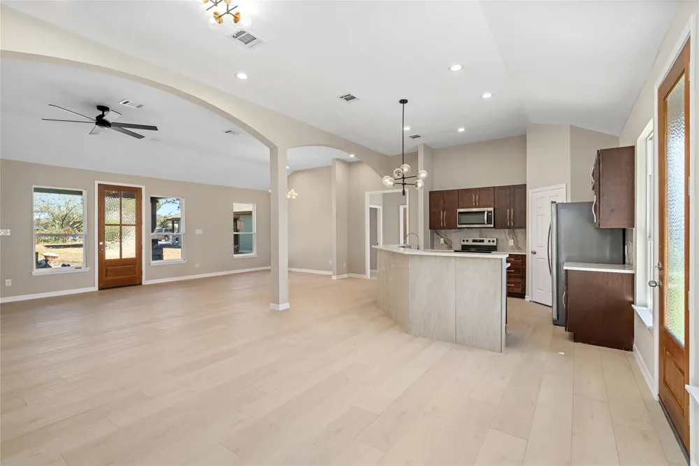 4654 Teague Street Rosharon, TX 77583