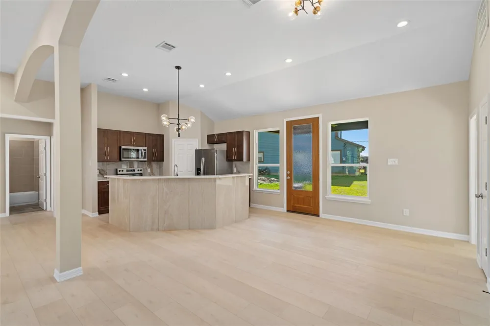 4654 Teague Street Rosharon, TX 77583
