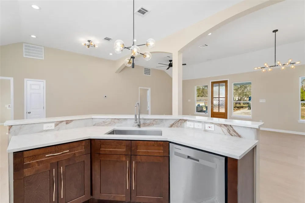4654 Teague Street Rosharon, TX 77583