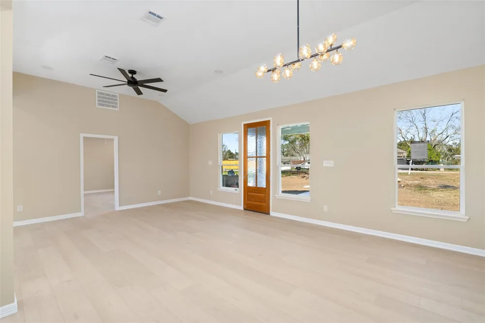 4654 Teague Street Rosharon, TX 77583