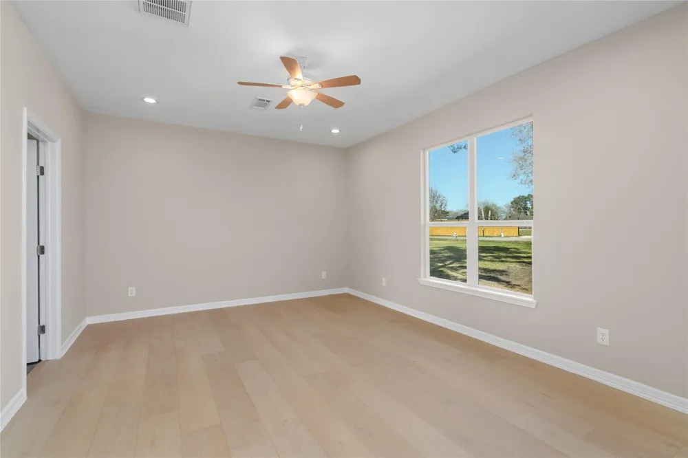 4654 Teague Street Rosharon, TX 77583