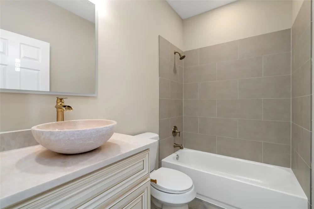4654 Teague Street Rosharon, TX 77583