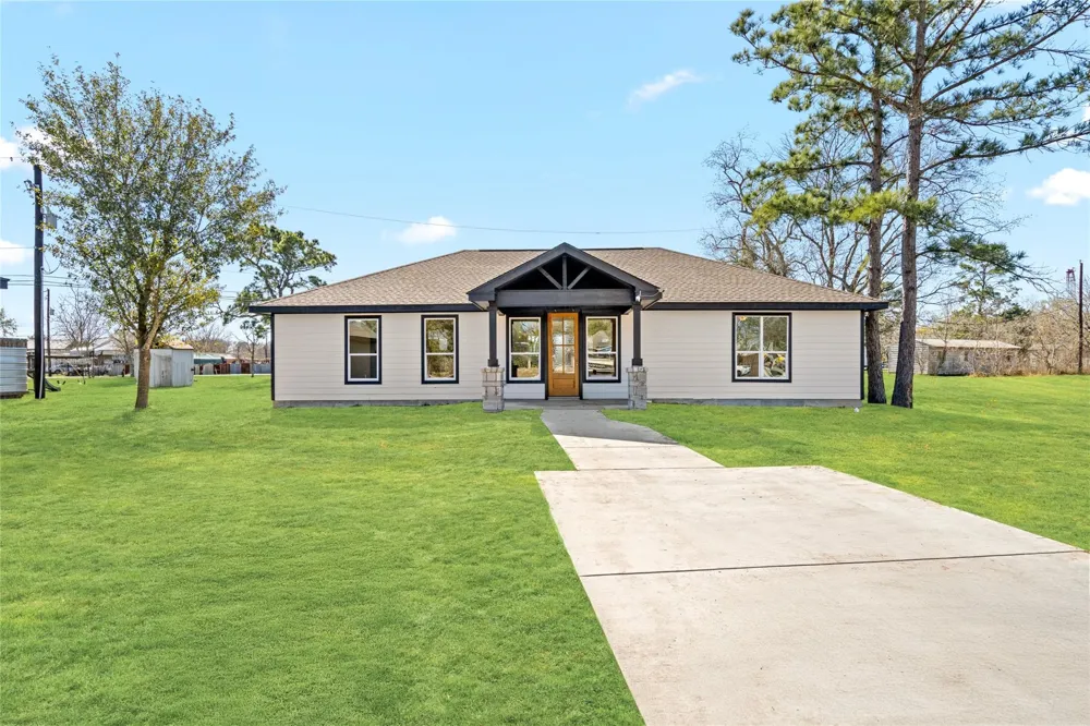 4654 Teague Street Rosharon, TX 77583