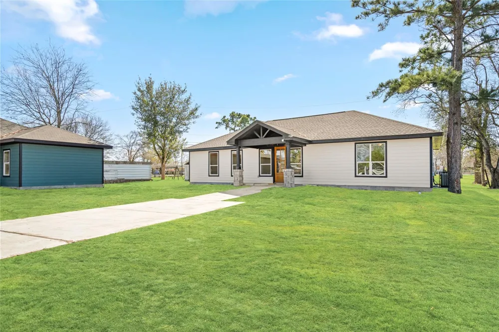 4654 Teague Street Rosharon, TX 77583