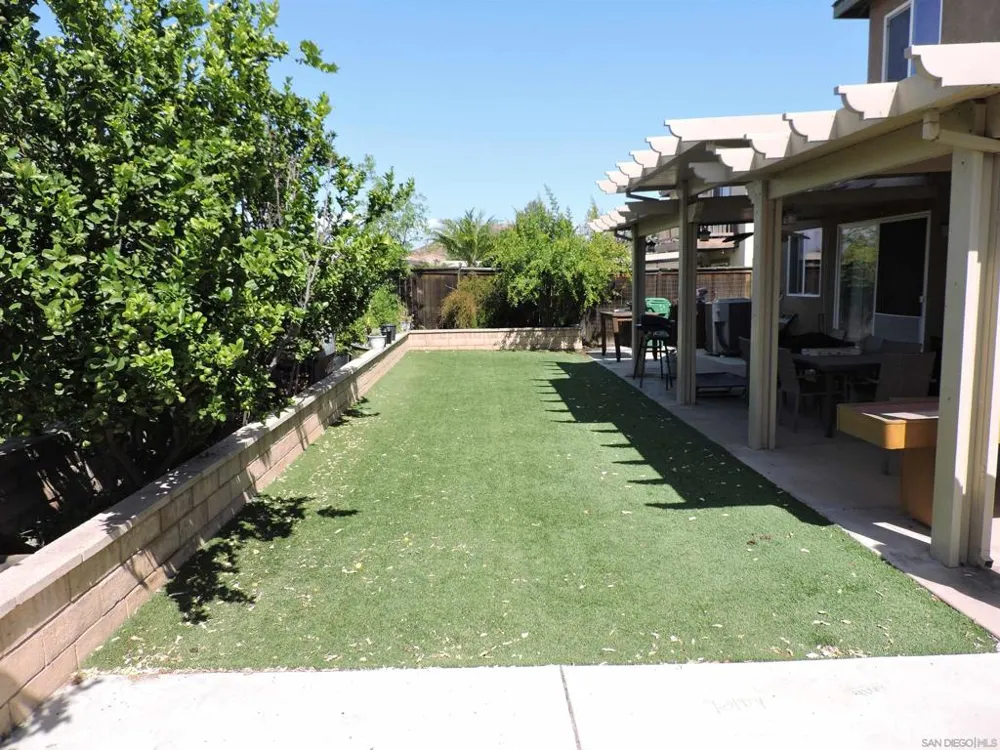 28716 Autumn Menifee, CA 92584