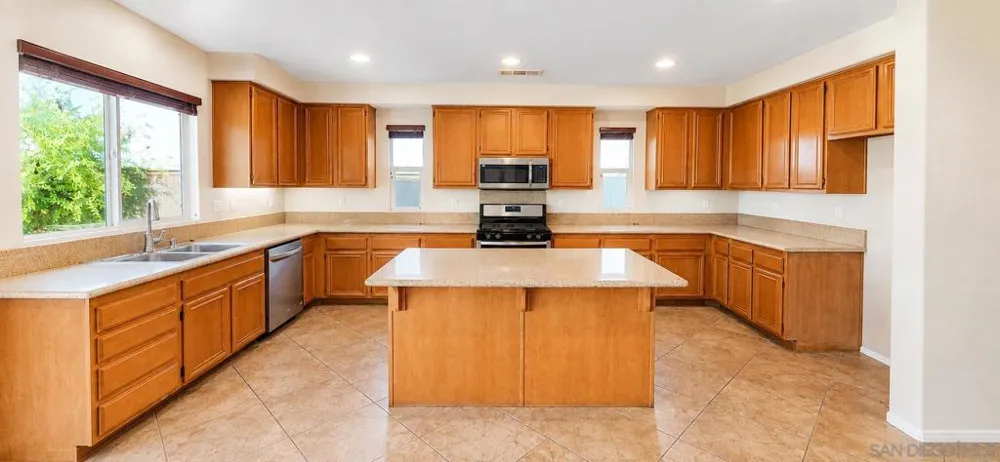 28716 Autumn Menifee, CA 92584