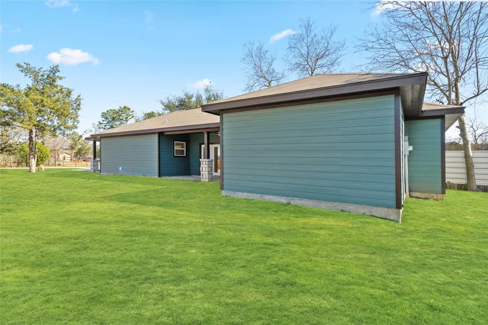 4656 Teague Street Rosharon, TX 77583