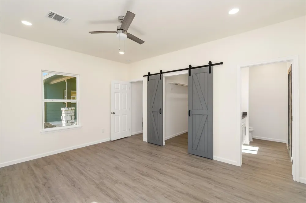 4656 Teague Street Rosharon, TX 77583