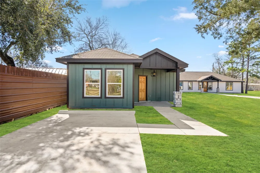 4656 Teague Street Rosharon, TX 77583