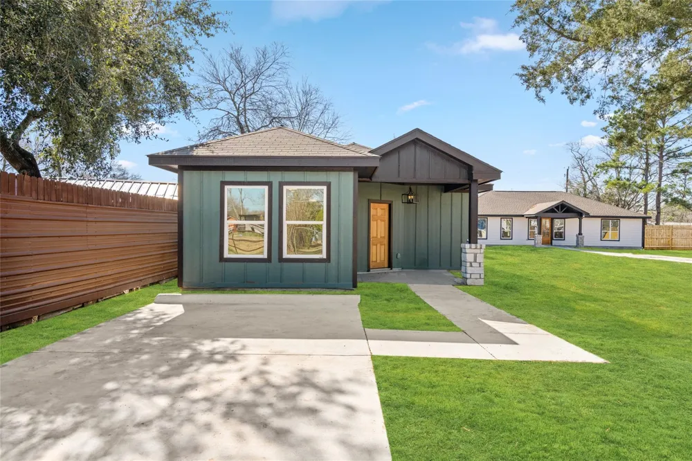 4656 Teague Street Rosharon, TX 77583