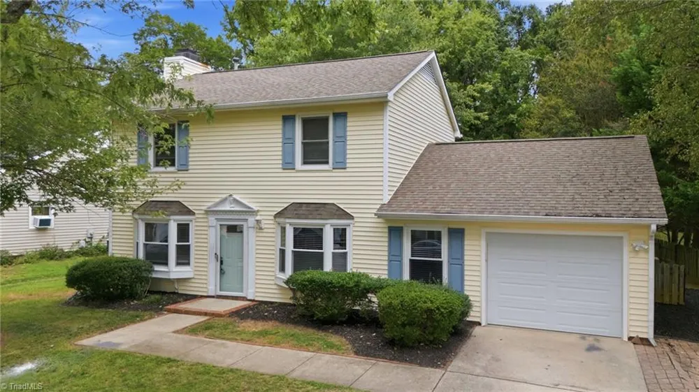 2603 Castle Croft Road Greensboro, NC 27407
