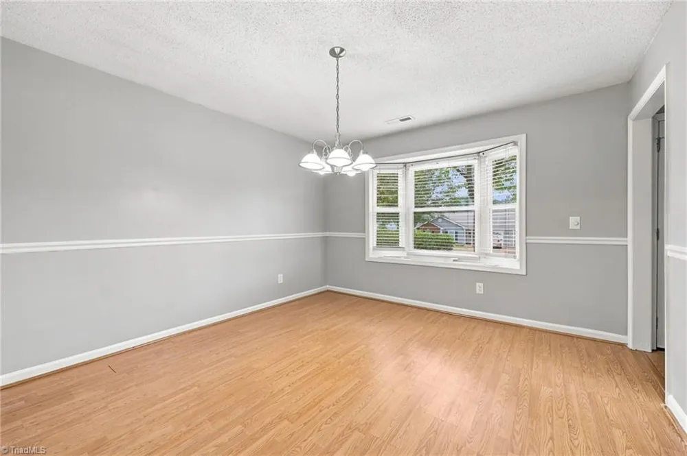 2603 Castle Croft Road Greensboro, NC 27407