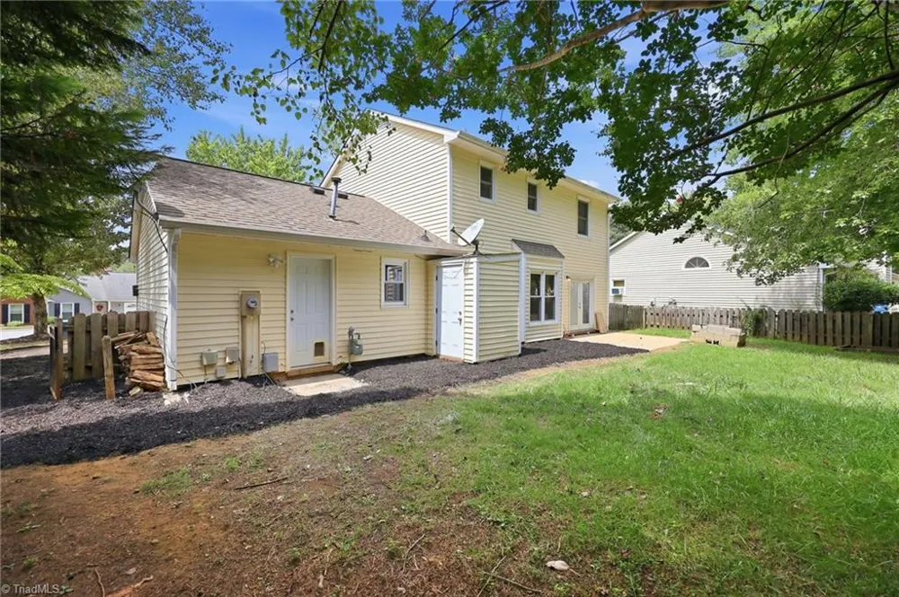 2603 Castle Croft Road Greensboro, NC 27407