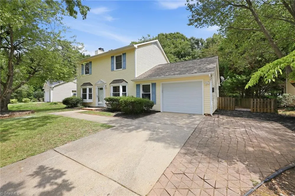 2603 Castle Croft Road Greensboro, NC 27407