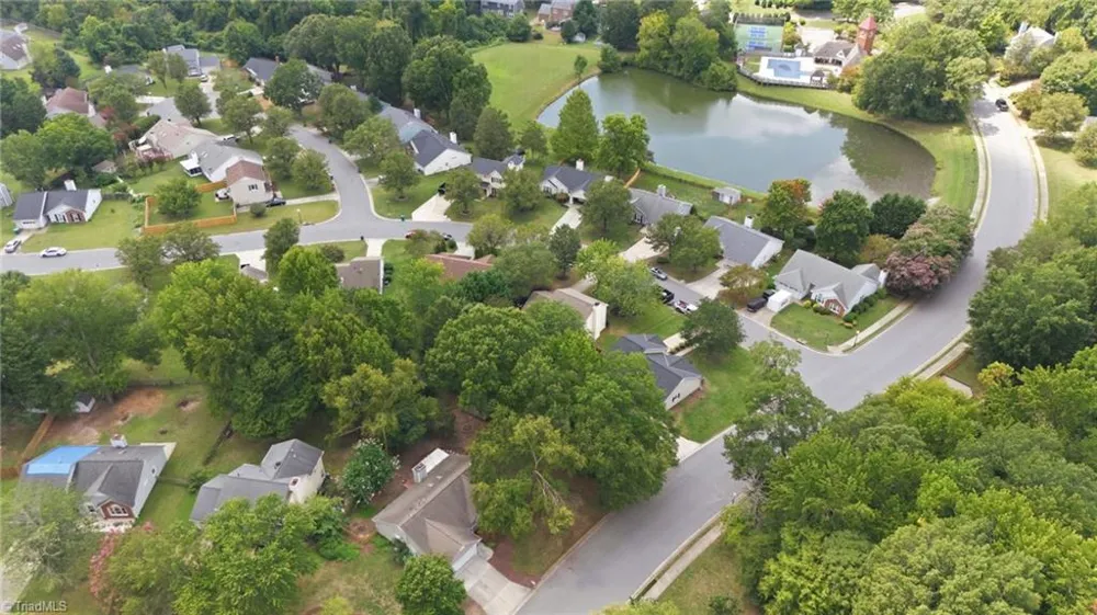 2603 Castle Croft Road Greensboro, NC 27407