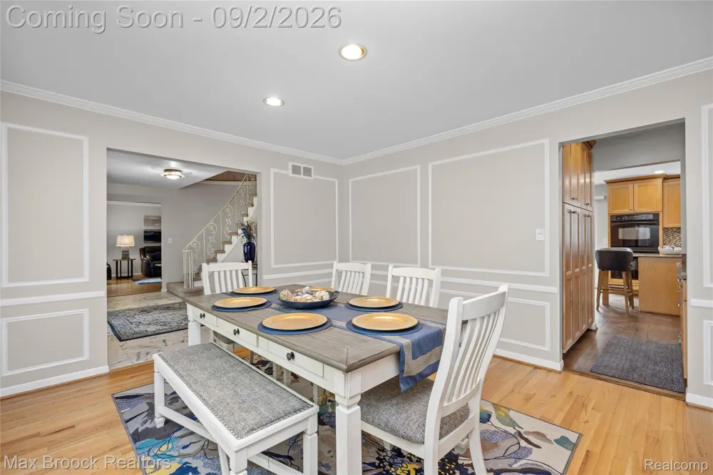 5439 DEERFIELD VILLAGE DRIVE West Bloomfield Charter Township, MI 48322