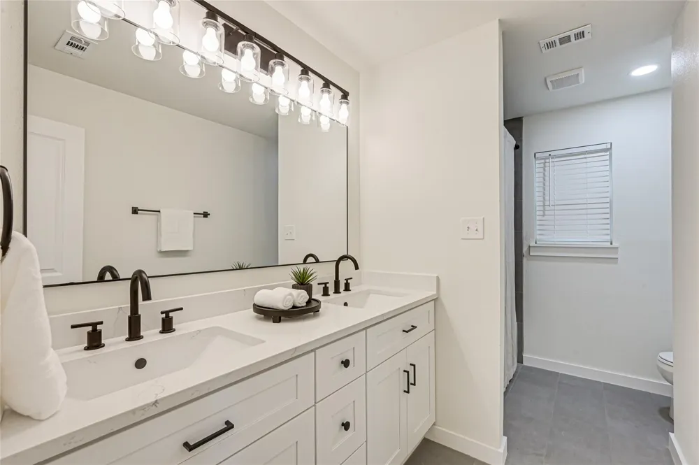 5206 Springton Lane Spring, TX 77379