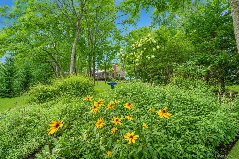 1541 Stillwater Avenue Cutchogue, NY 11935