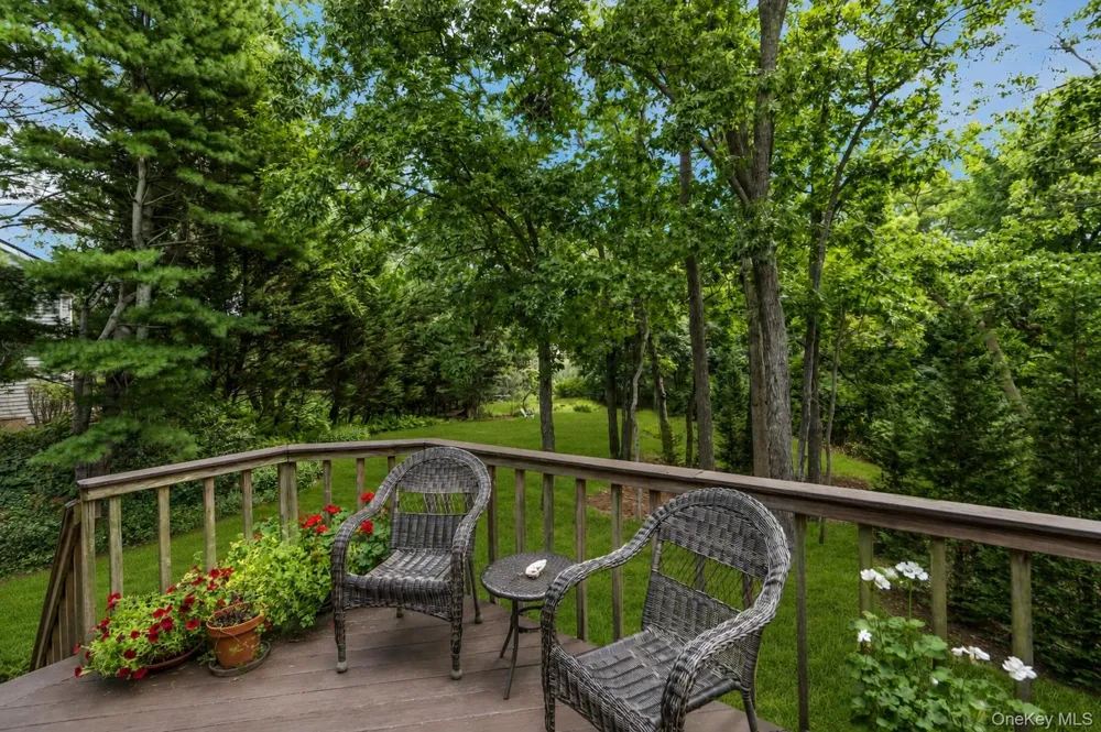 1541 Stillwater Avenue Cutchogue, NY 11935