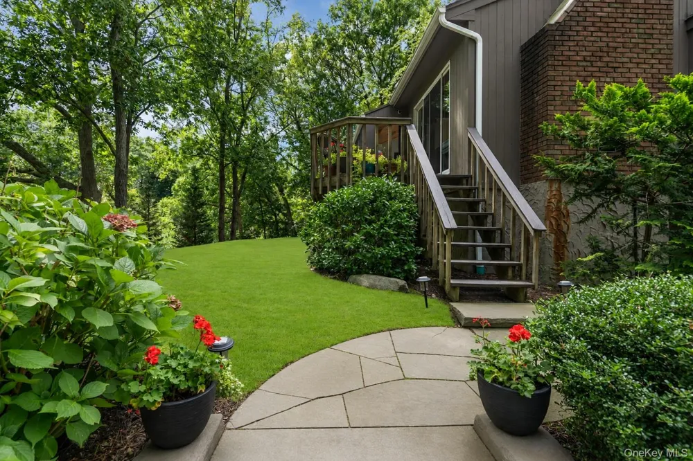 1541 Stillwater Avenue Cutchogue, NY 11935