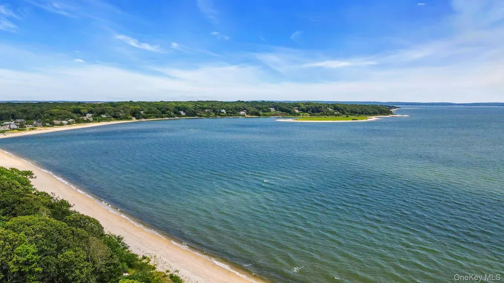 1541 Stillwater Avenue Cutchogue, NY 11935