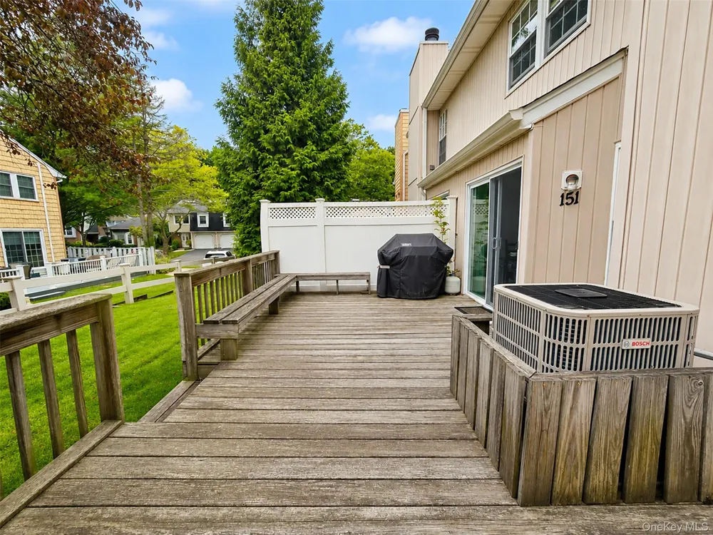 151 The Knoll Syosset, NY 11791