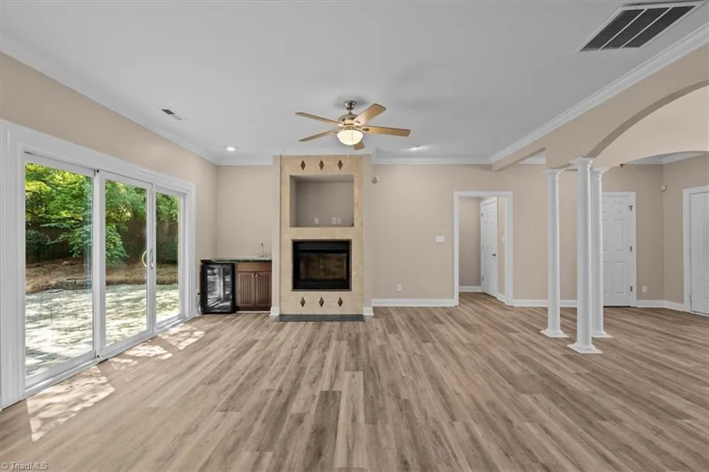 4002 Flagstick Court Jamestown, NC 27282