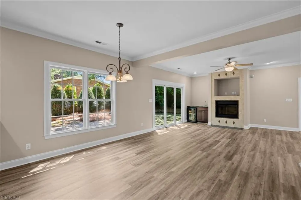 4002 Flagstick Court Jamestown, NC 27282