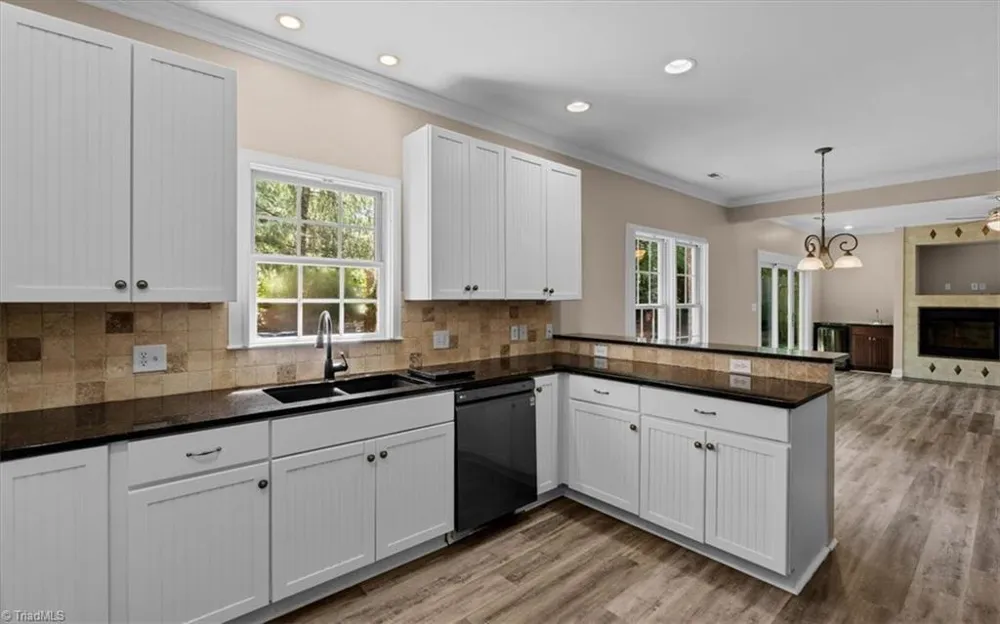 4002 Flagstick Court Jamestown, NC 27282