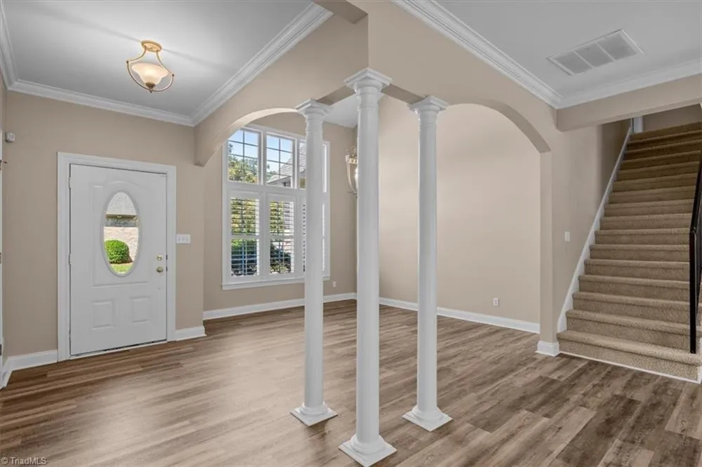 4002 Flagstick Court Jamestown, NC 27282