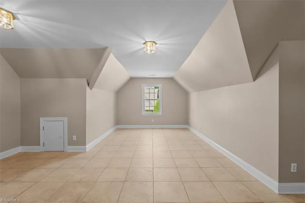 4002 Flagstick Court Jamestown, NC 27282